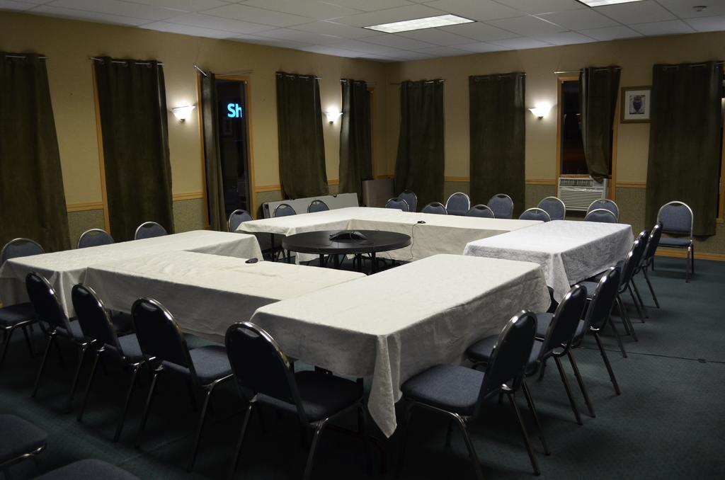 Canadas Best Value Inn & Suites-Castlegar Εξωτερικό φωτογραφία